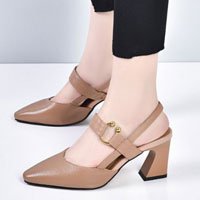 👠 Móda na leto 2025 z pravej kože s robustným podpätkom Moderné vysoké podpätky