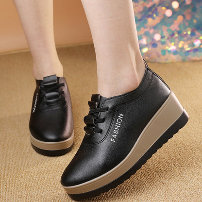 ✨💌【35-42】Nowe jesienne modne damskie skórzane buty na grubej podeszwie