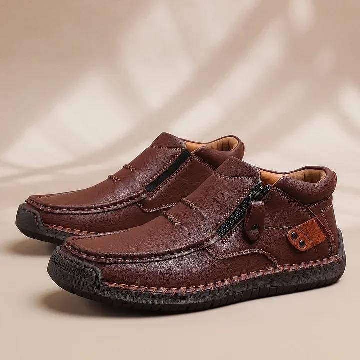 Botas de conducción antideslizantes de cuero premium para hombre, hechas a mano, con punta ancha y soporte para el arco.
