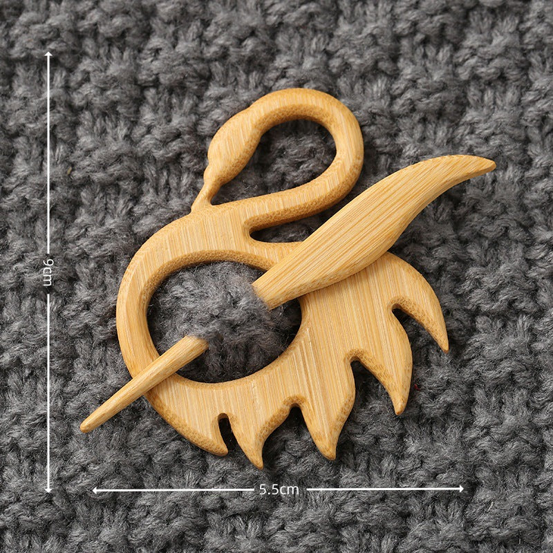 🎁Tri drevené brošne v tvare zvieratiek by boli perfektným darčekom